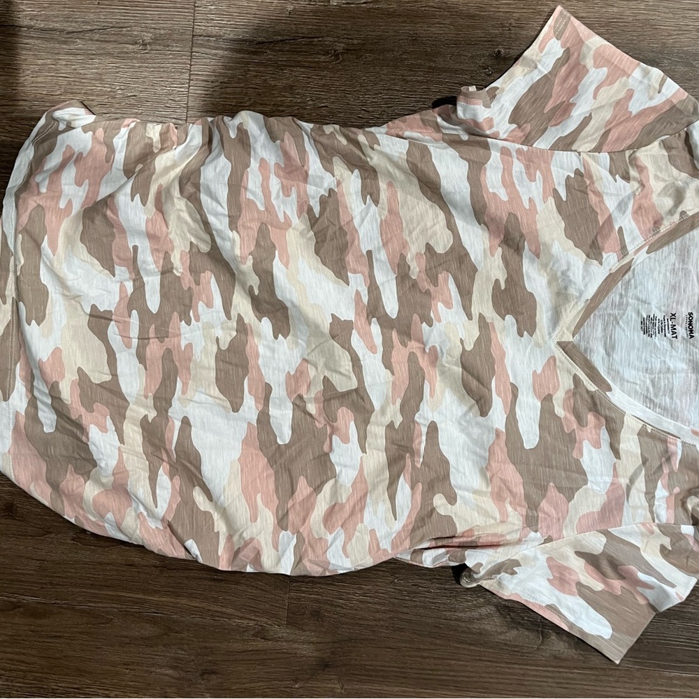 Camouflage Print Women's Top